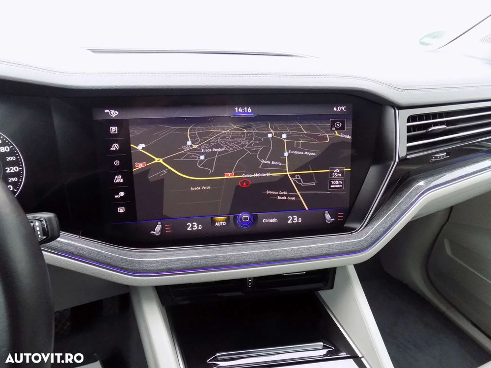 Volkswagen Touareg 3.0 V6 TDI 4Motion DPF Automatik Atmosphere - 23