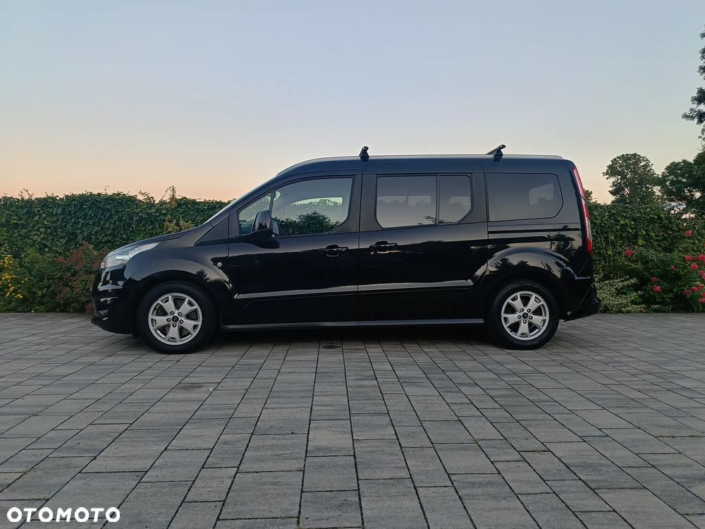 Ford Tourneo Connect Grand - 13