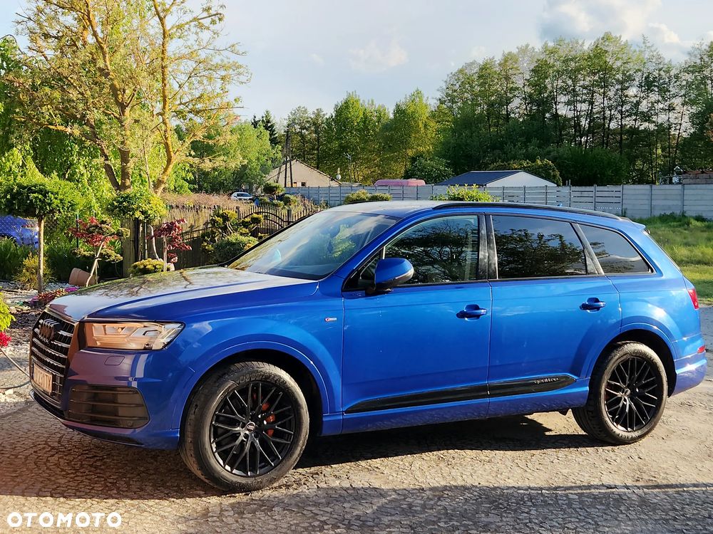 Audi Q7 - 11