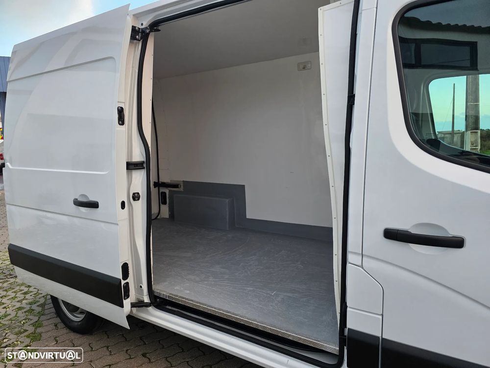 Renault Master 2.3DCI L2H2 Caixa Isotérmica/IVA incluído 13000kms - 12