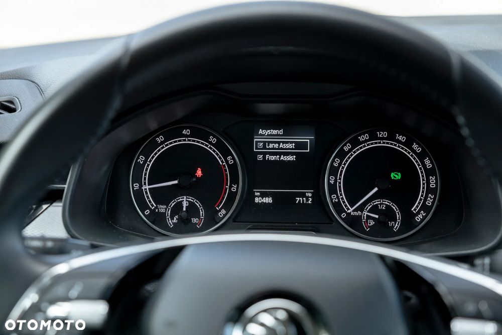 Skoda Scala 1.5 TSI Ambition DSG - 19