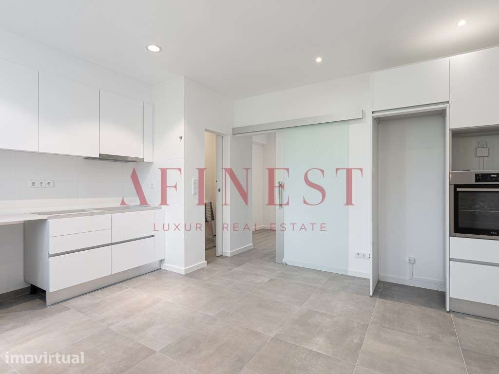 APARTAMENTO T3 AO PÉ DA PRAIA EM SÃO JOÃO DO ESTORIL - Grande imagem: 2/18