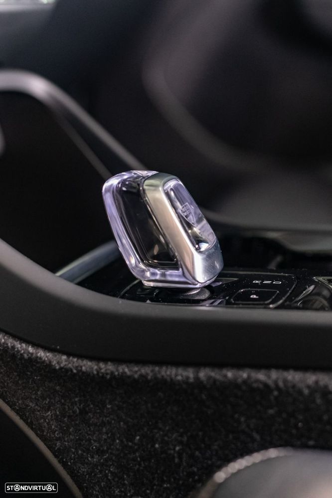 Volvo XC 40 T5 Recharge DKG Plus Bright - 23