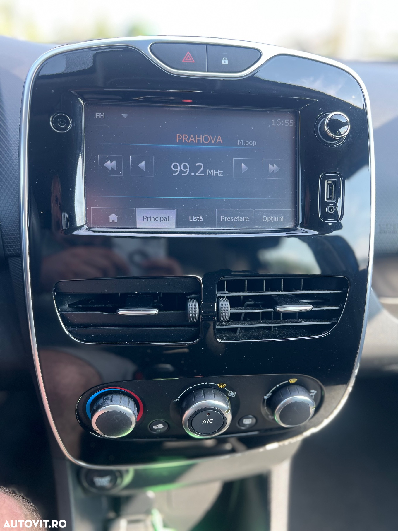 Renault Clio (Energy) dCi 90 Start & Stop INTENS - 17