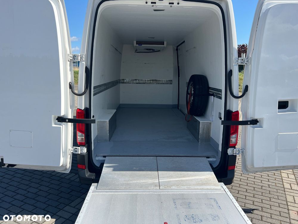 Volkswagen Crafter - 15