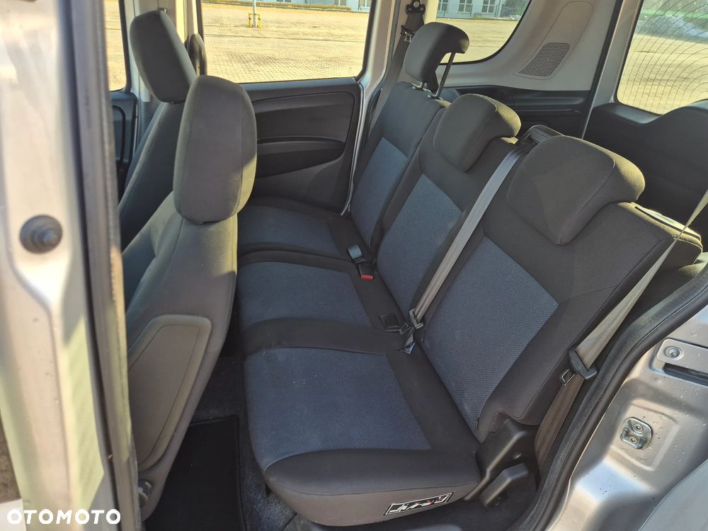 Opel Combo - 15