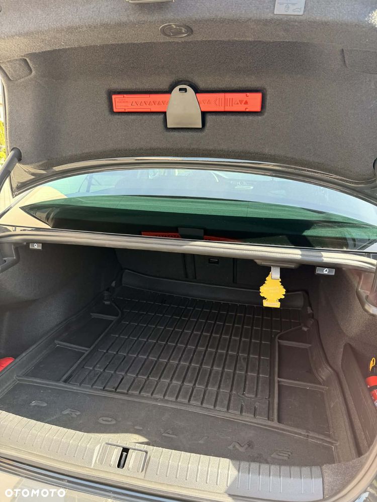 Volkswagen Passat 1.5 TSI EVO Comfortline - 15