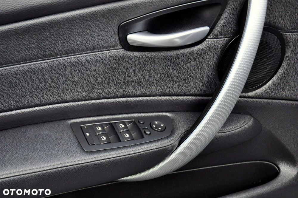BMW Seria 1 - 37