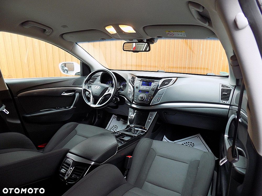 Hyundai i40 - 19
