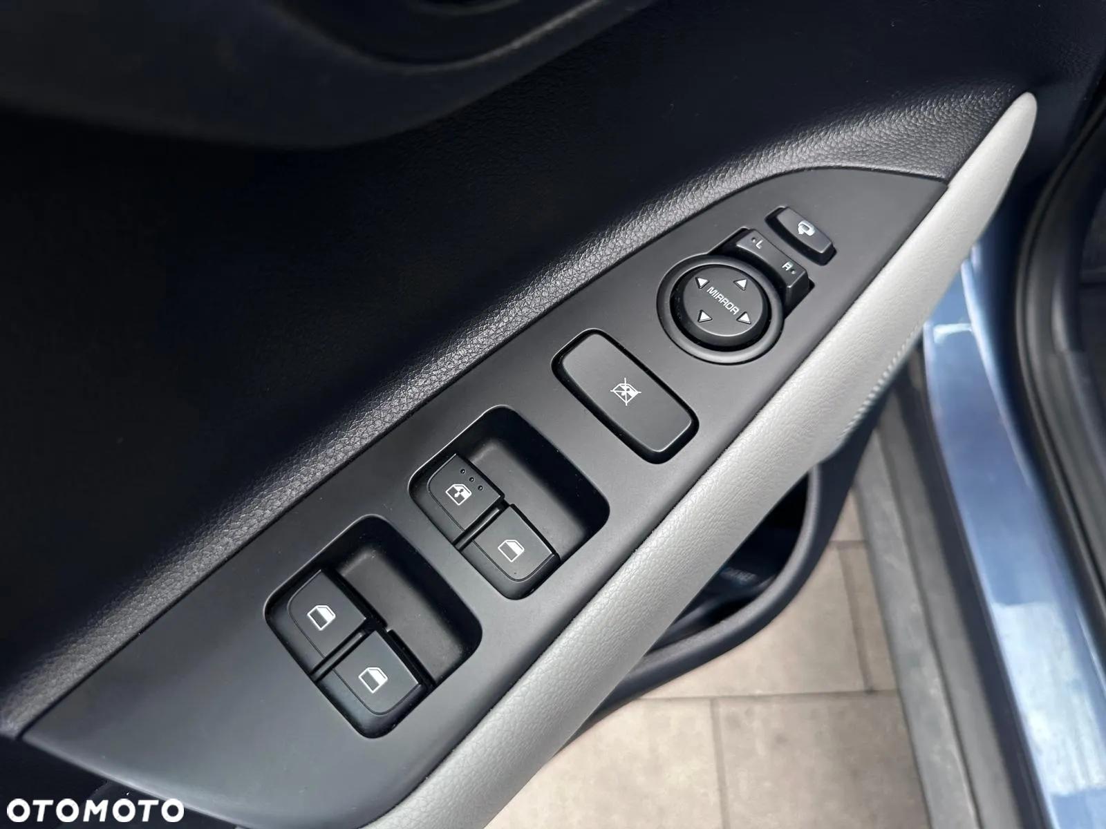 Kia Stonic 1.0 T-GDI L - 20