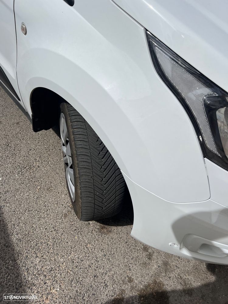 Ford Transit Connect - 20