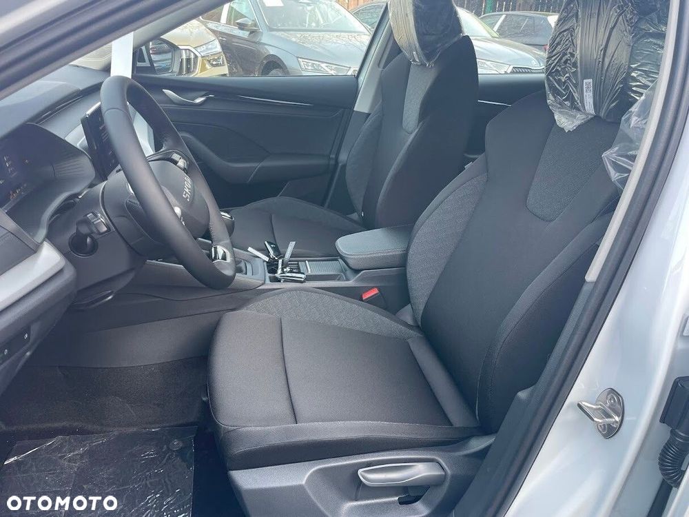 Skoda Octavia 2.0 TDI Drive Essence - 10