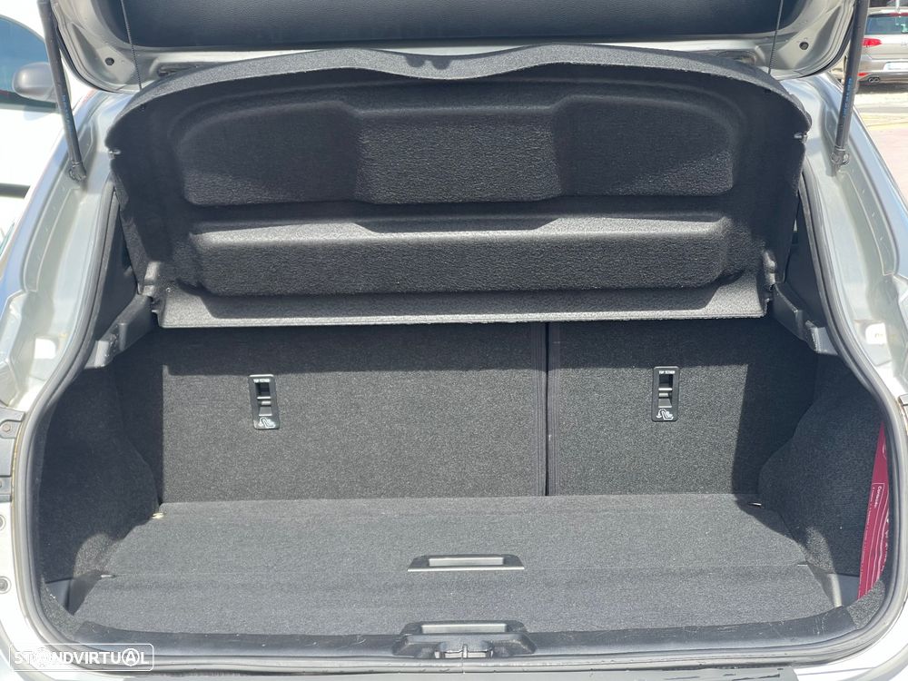 Nissan Qashqai 1.5 dCi Acenta Connect - 11