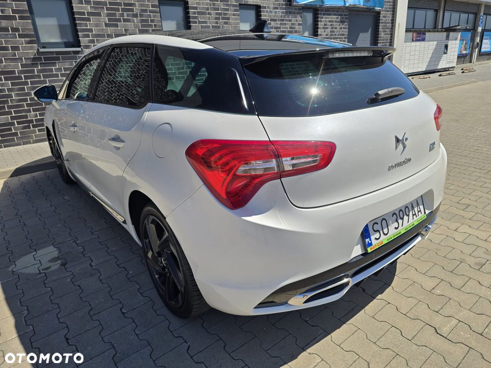 Citroën DS5 BlueHDi 180 SoChic - 15