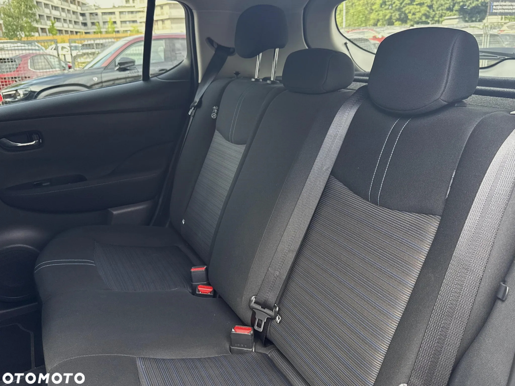 Nissan Leaf 40kWh N-Connecta - 17