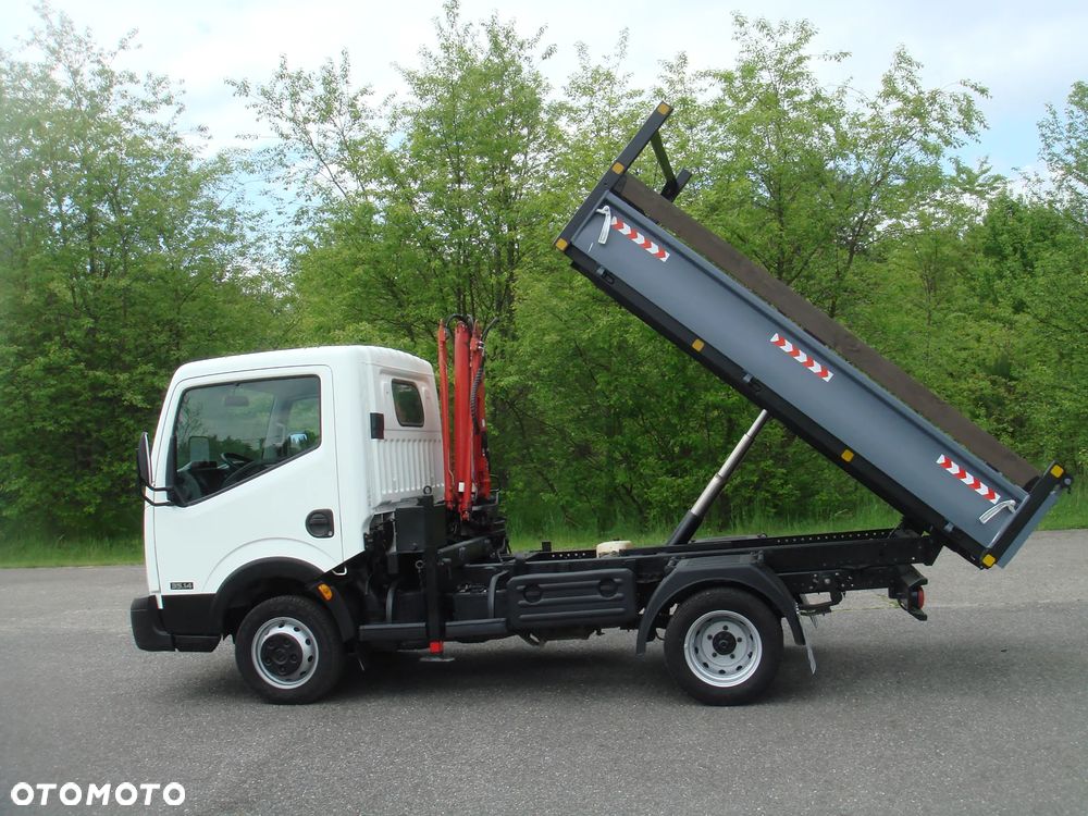 Nissan CABSTAR - 13