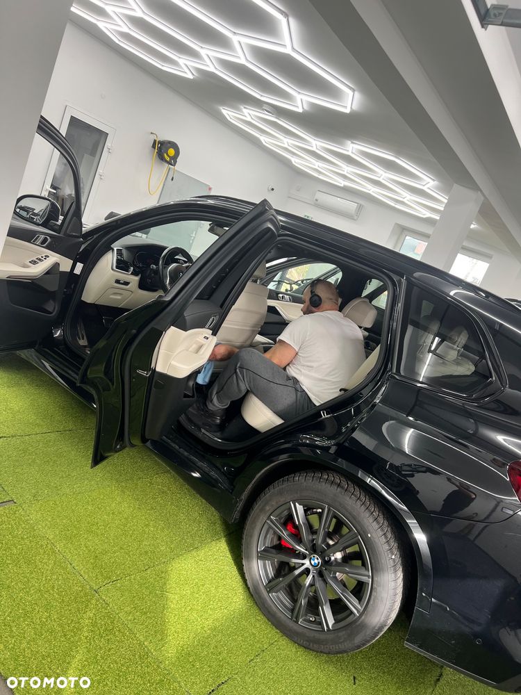 BMW X5 xDrive25d - 16