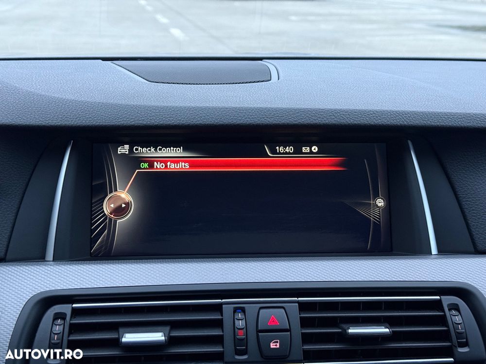 BMW Seria 5 530d xDrive Sport-Aut. Modern Line - 27