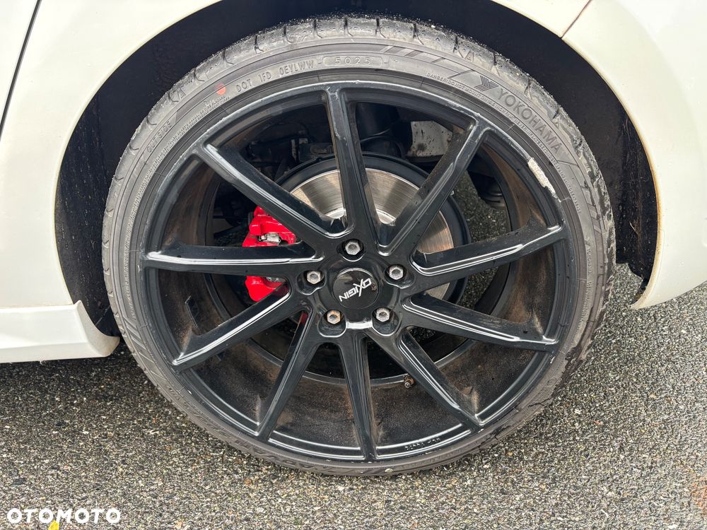 Volkswagen Golf 2.0 TSI GTI 35 DSG - 16