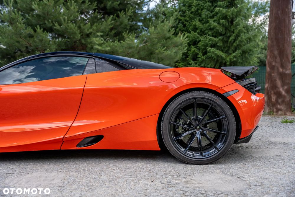 McLaren 720S Spider Performance - 19