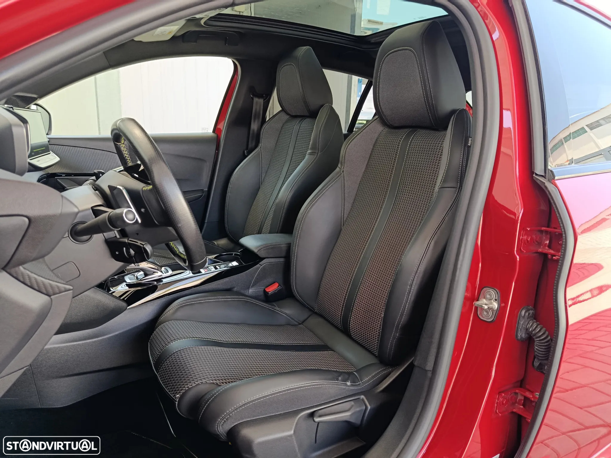 Peugeot 208 1.2 PureTech GT Line EAT8 - 13