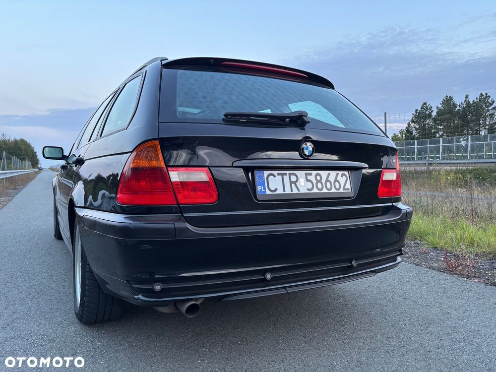 BMW Seria 3 318i - 13