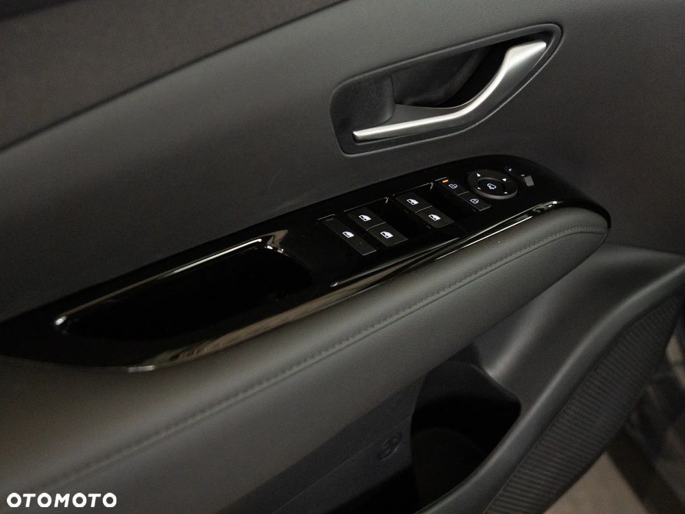 Hyundai Tucson 1.6 T-GDi HEV Smart 2WD - 16