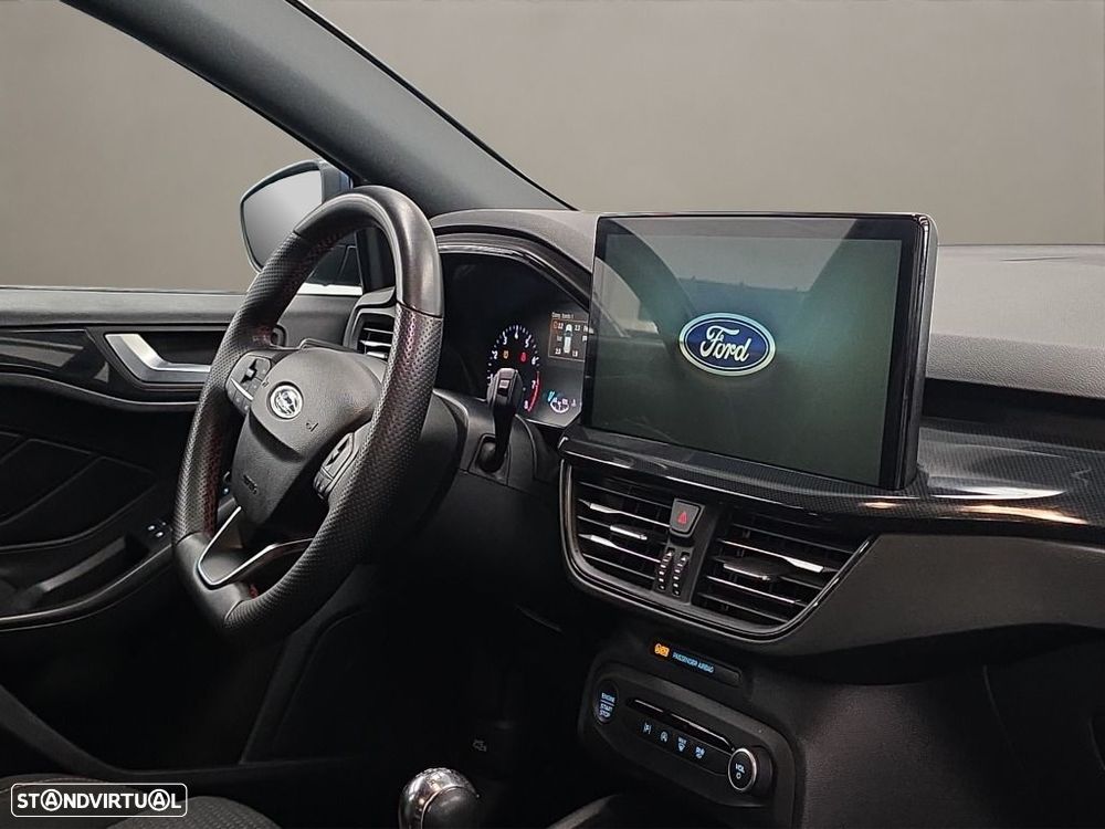 Ford Focus SW 1.0 EcoBoost MHEV ST-Line - 12