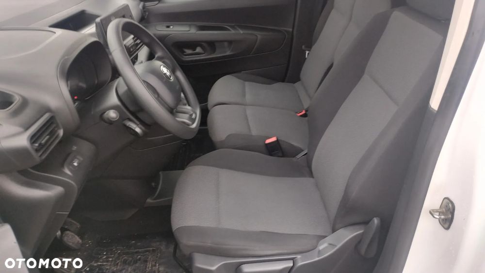 Toyota PROACE CITY - 12