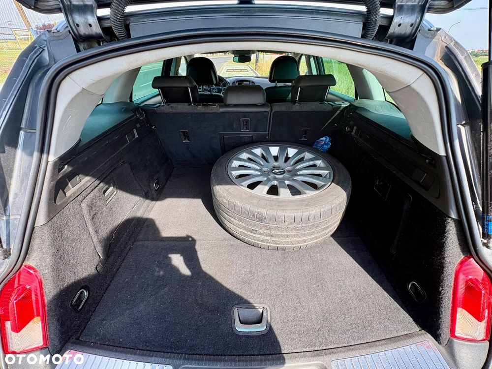Opel Insignia 1.8 Cosmo - 9