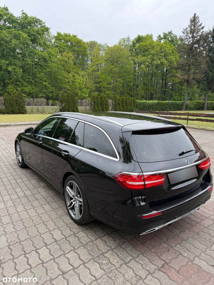 Mercedes-Benz Klasa E 400 d 4Matic 9G-TRONIC - 12