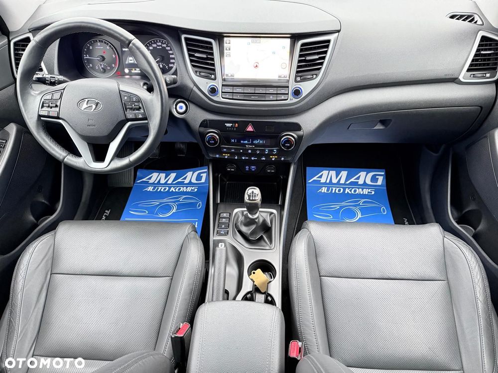 Hyundai Tucson 2.0 CRDI 2WD Style - 23