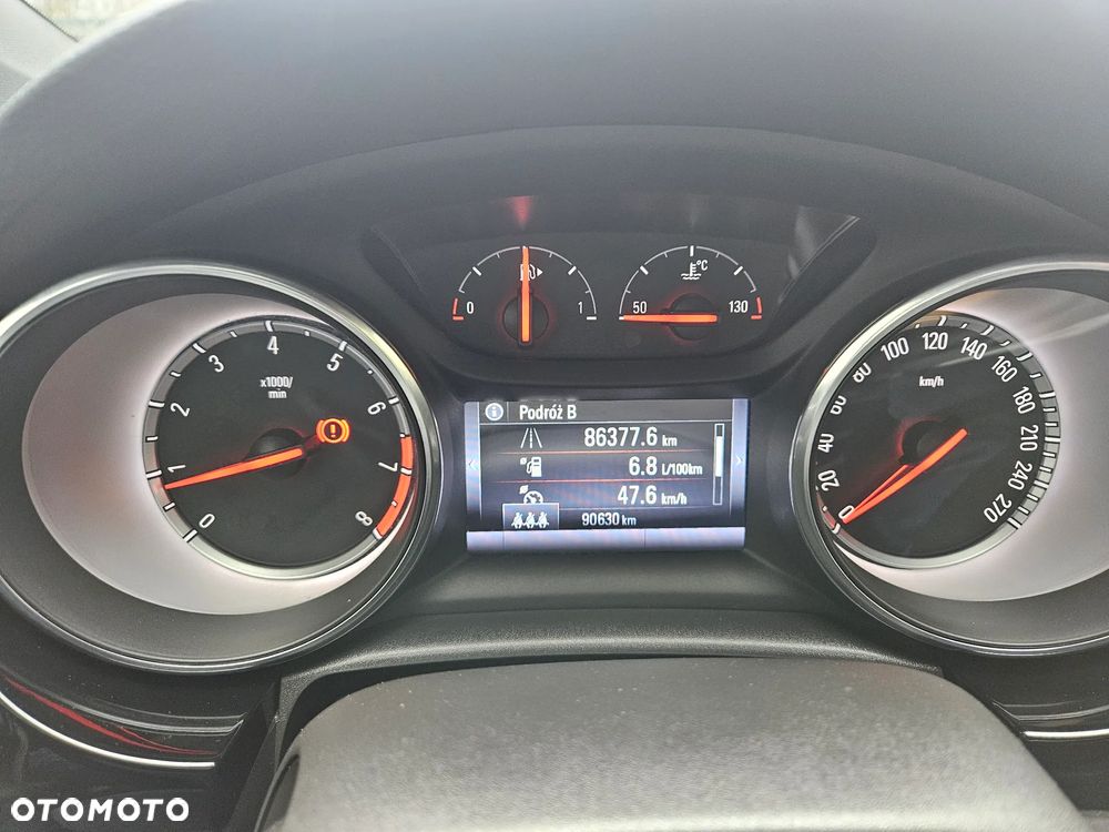Opel Astra 1.4 Turbo Dynamic - 10