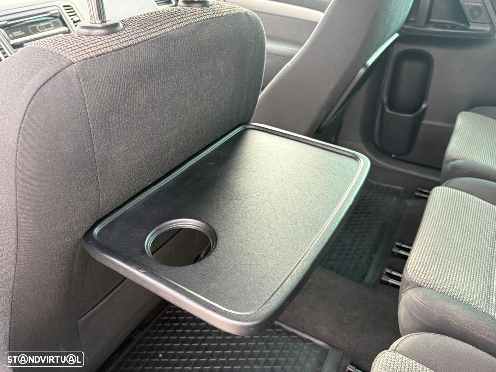 VW Sharan 2.0 TDI Confortline - 16