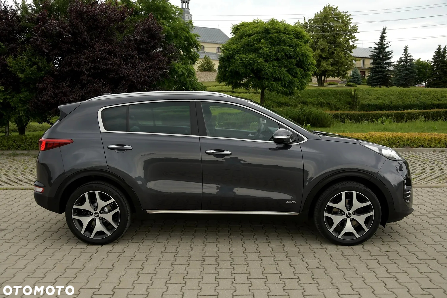 Kia Sportage 2,0 CRDI AWD GT Line - 3