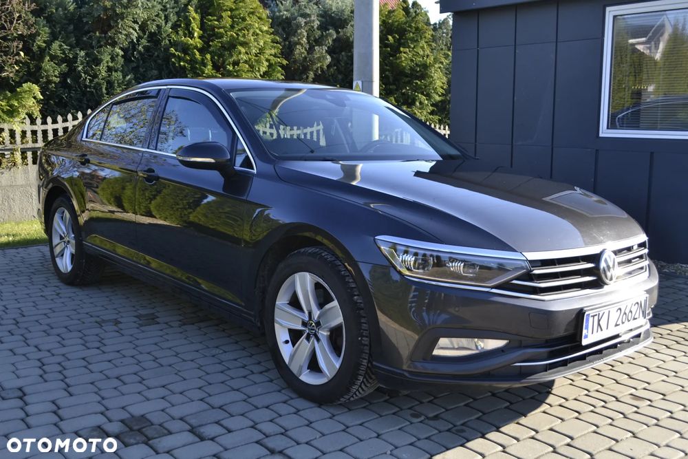 Volkswagen Passat 2.0 TSI Business DSG - 9