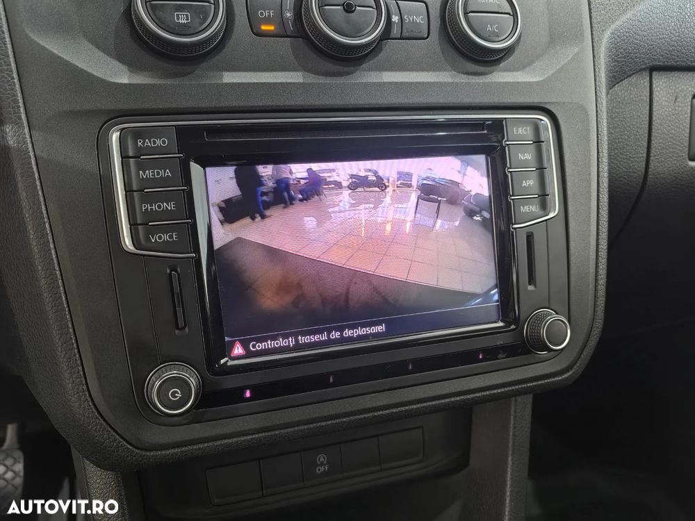 Volkswagen Caddy 2.0 TDI DSG - 21