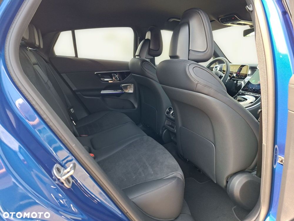 Mercedes-Benz GLC - 15
