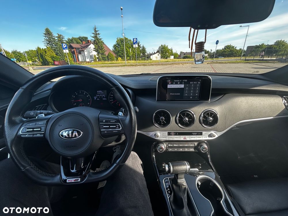 Kia Stinger 2.0 T-GDI GT Line - 11