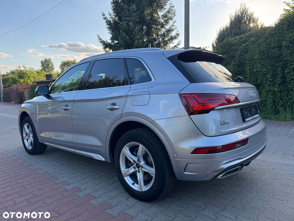 Audi Q5 50 TFSIe quattro S tronic S line business - 11