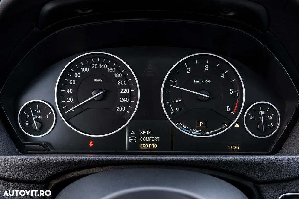 BMW Seria 3 320d xDrive Aut. - 11
