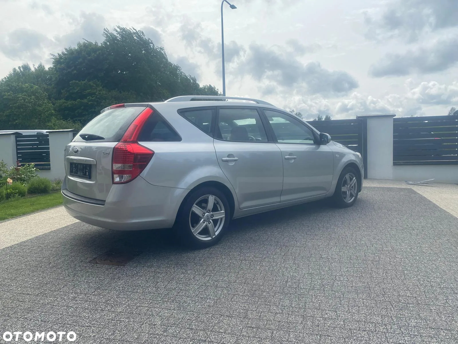 Kia Ceed - 22