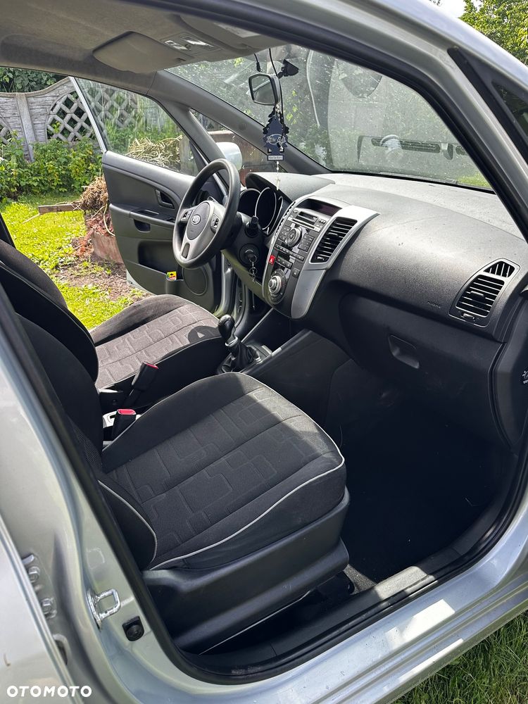 Kia Venga 1.4 CRDi S - 6