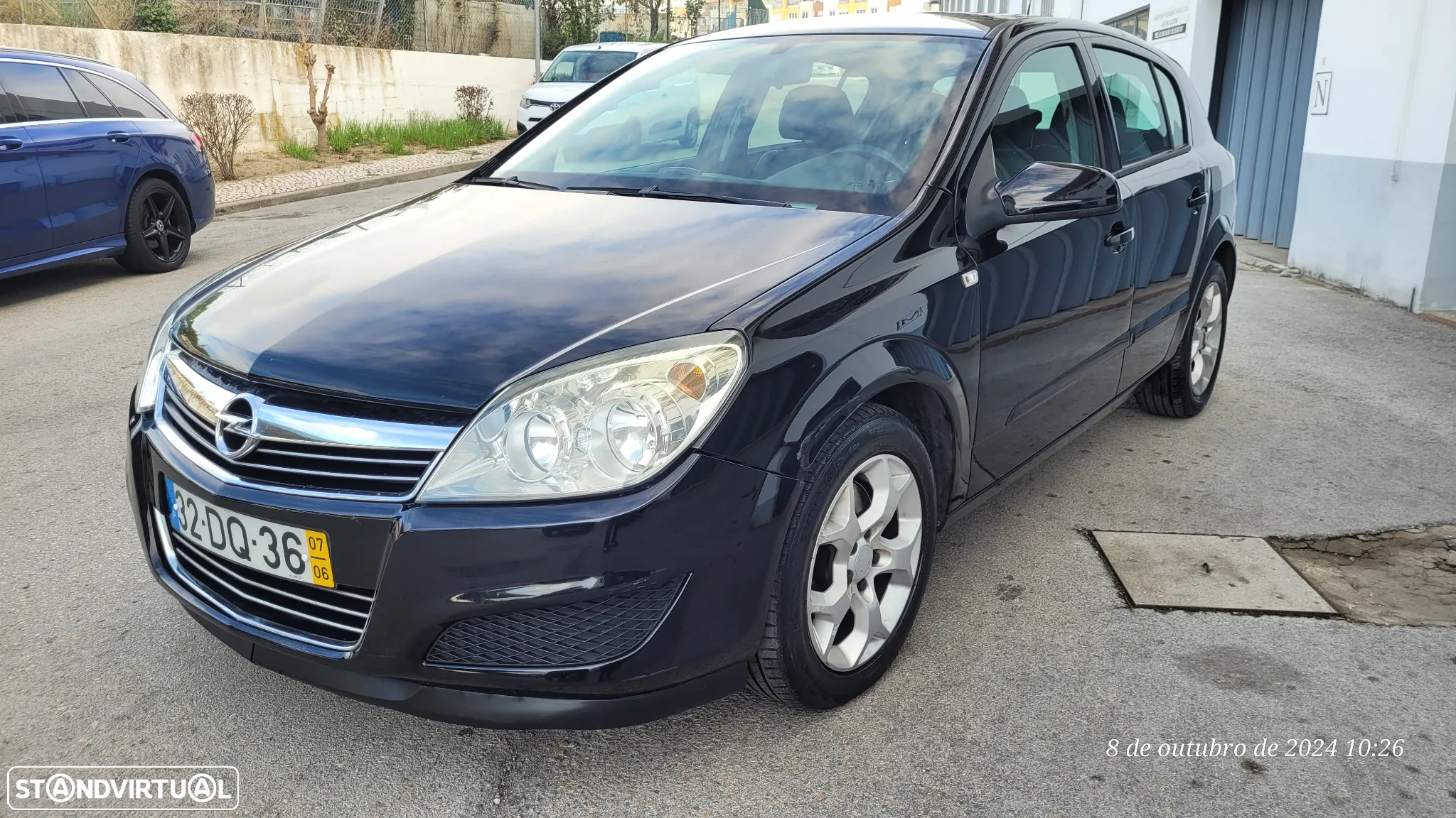 Opel Astra 1.9 CDTi Elegance Auto. - 32