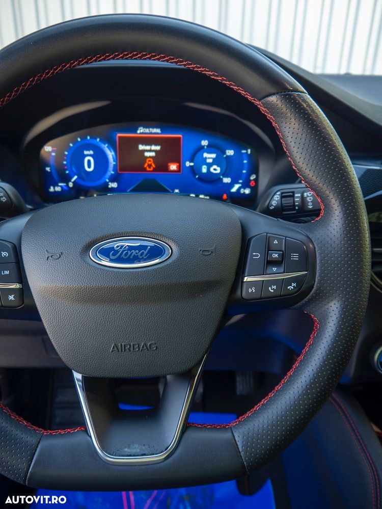 Ford Kuga 2.5 Duratec FHEV ST-LINE - 15