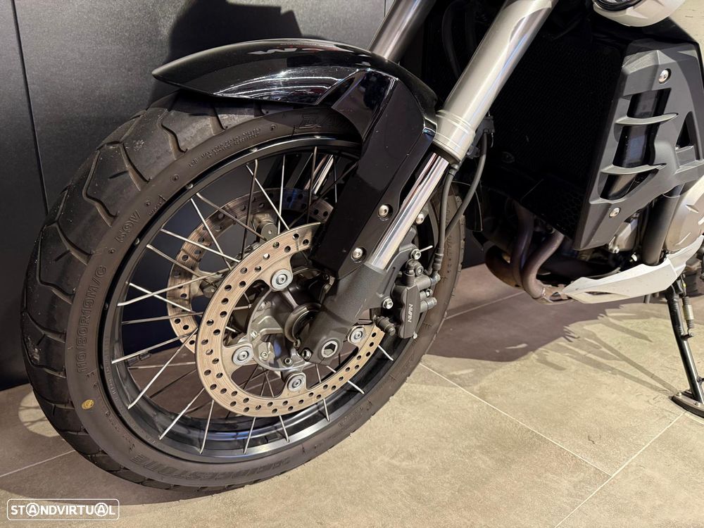 Honda VFR - 8