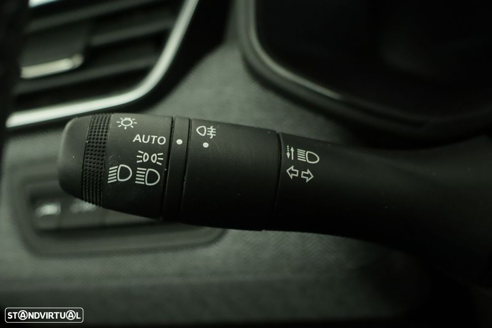 Renault Clio 1.0 TCe Techno Bi-Fuel - 16