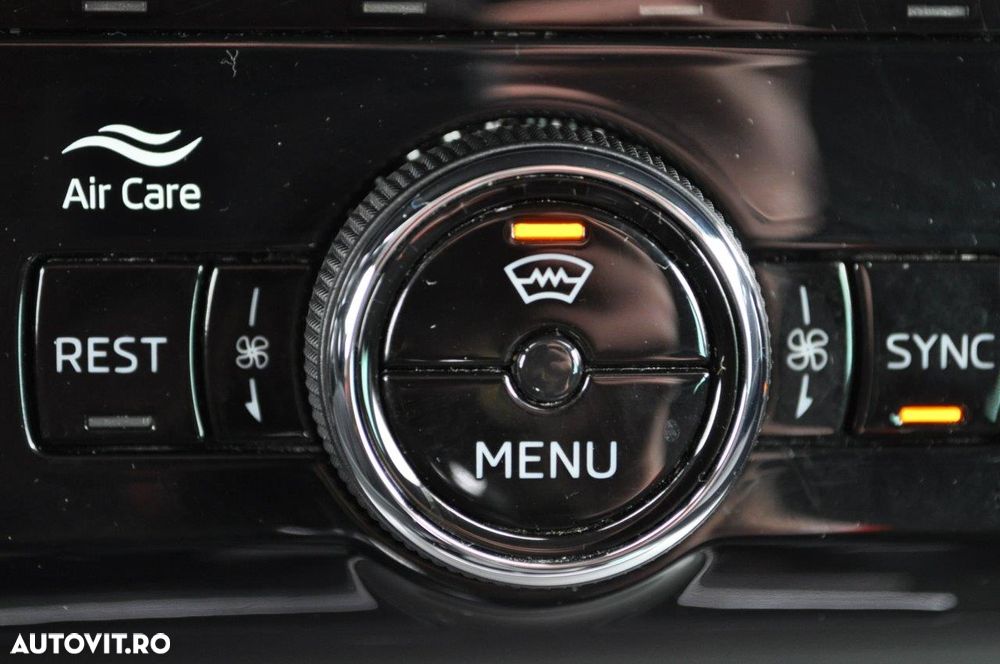 Skoda Superb 2.0 TSI DSG Style - 22