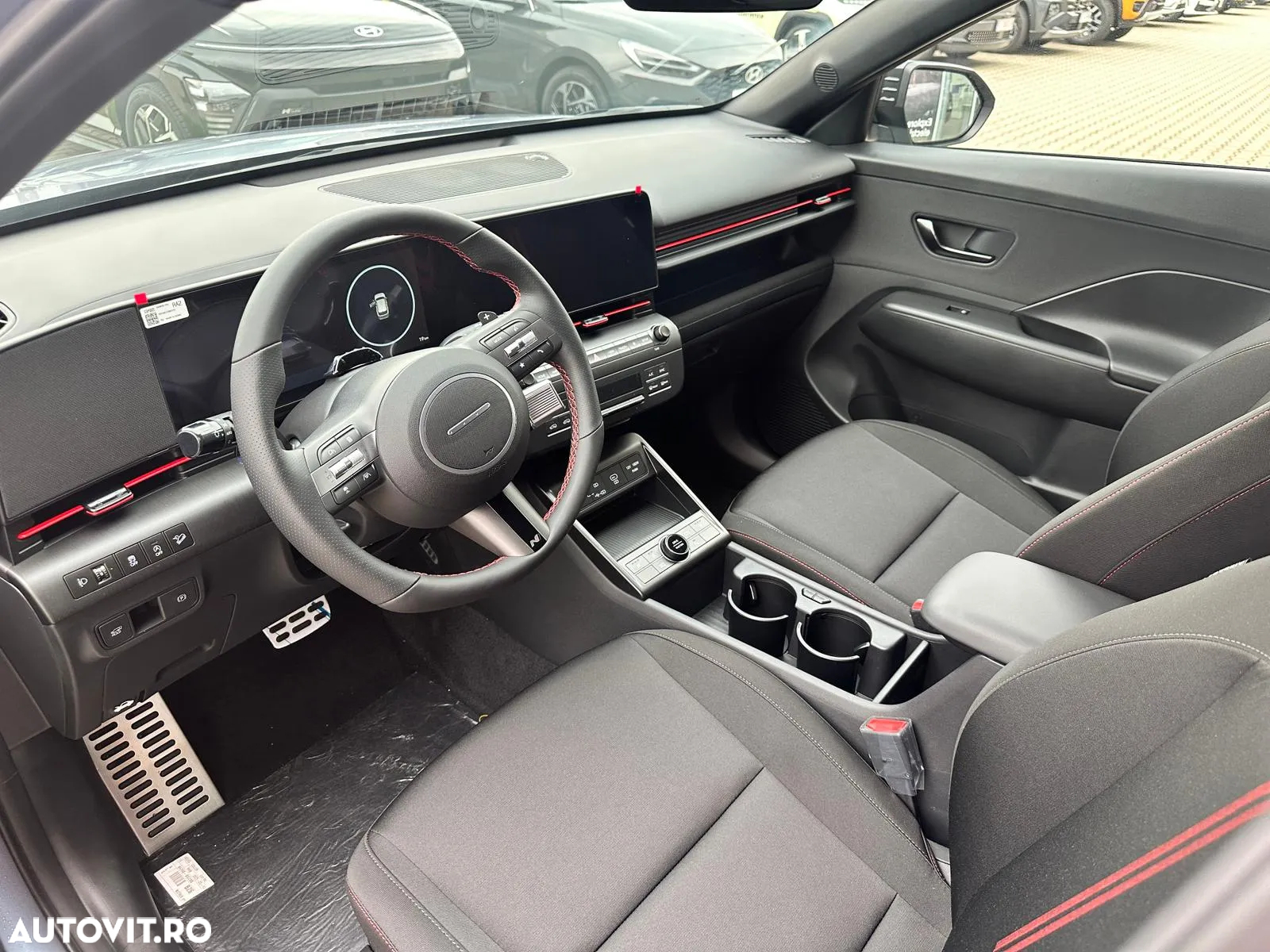 Hyundai KONA 1.6 T-GDI 138 CP 7DCT 2WD Premium+ N Line - 4
