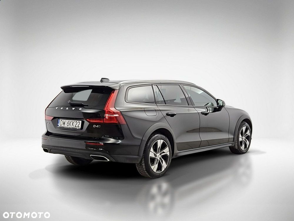 Volvo V60 Cross Country D4 AWD - 5